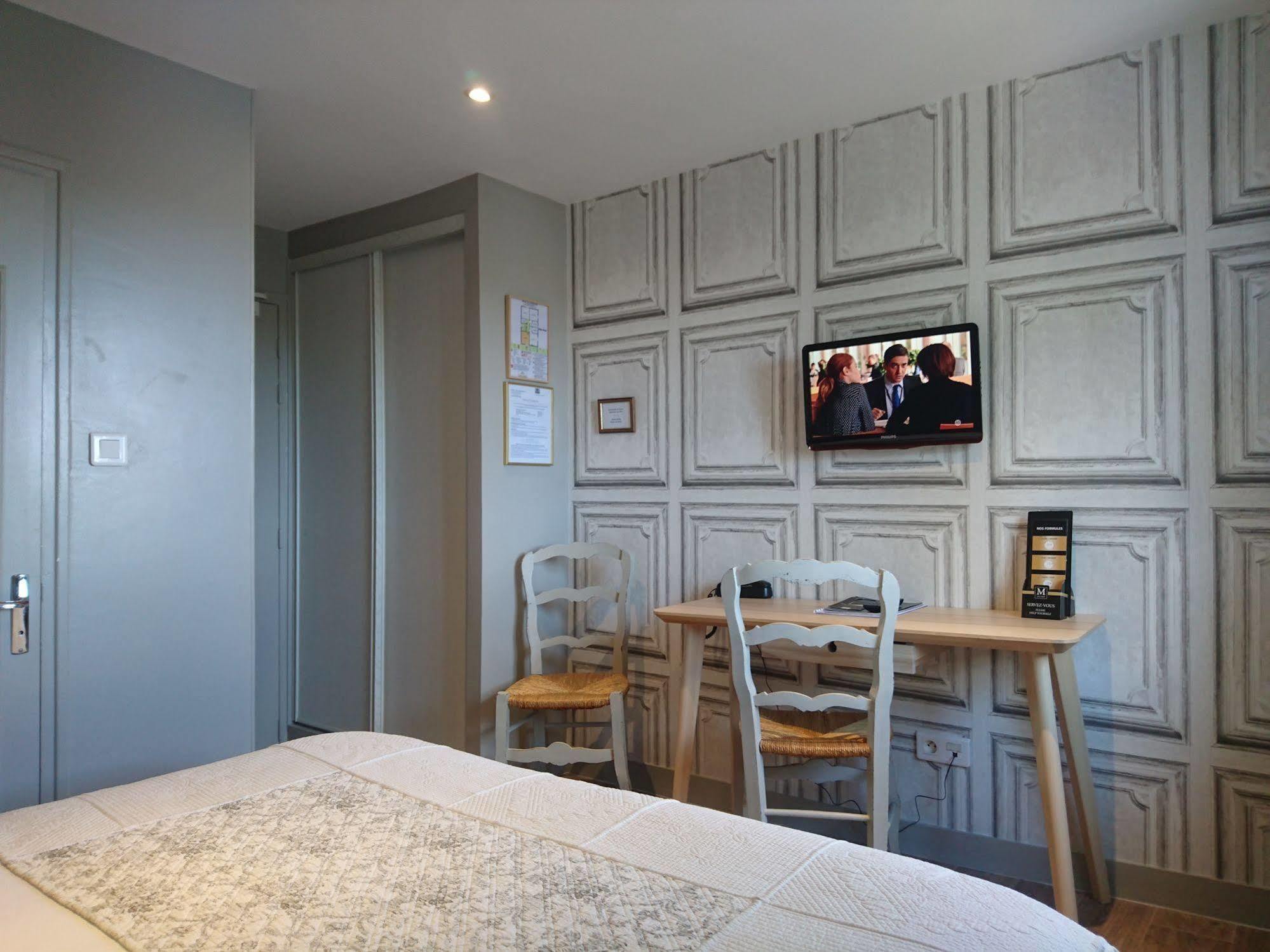 Logis Hotel Villa Marjane Saint-Jean-le-Blanc Exteriör bild